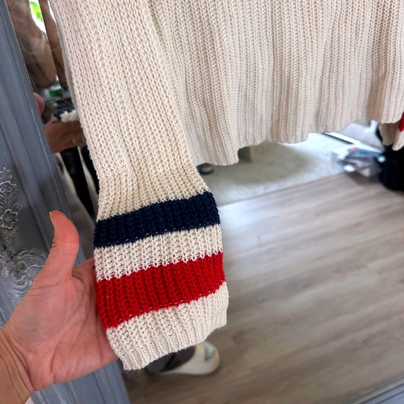 Brandy Melville Cotton Knit V-Neck Pullover Juliet Sweater Varsity Stripe Cuffs - Picture 4 of 8